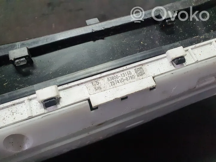 Toyota Corolla Verso E121 Compteur de vitesse tableau de bord 8380013150