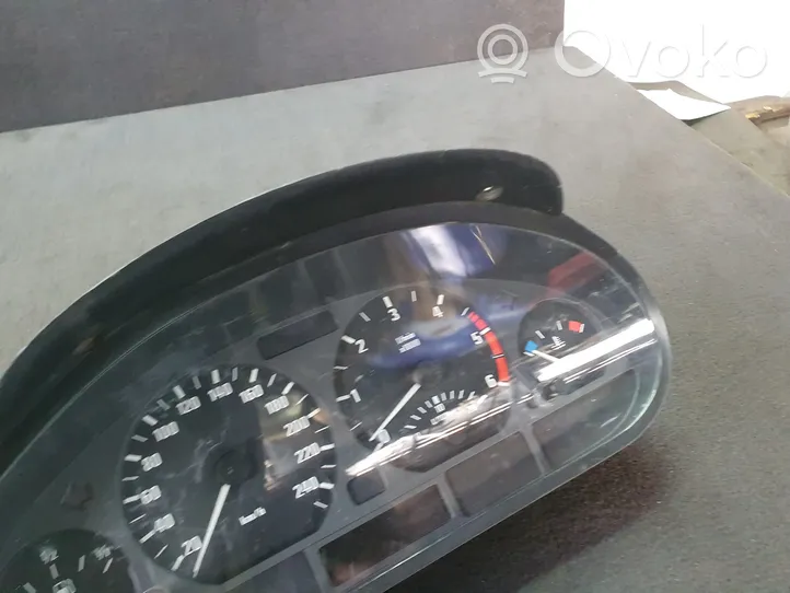 BMW 3 E46 Speedometer (instrument cluster) 0263606307