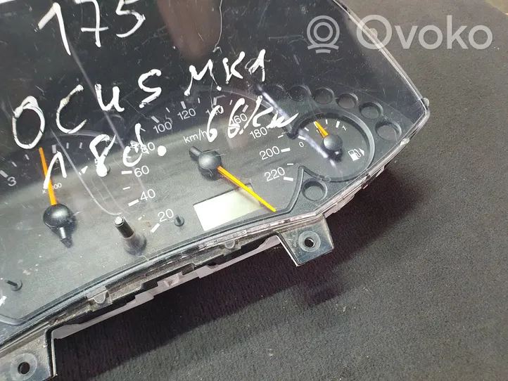 Ford Focus Tachimetro (quadro strumenti) 98AP10841BC