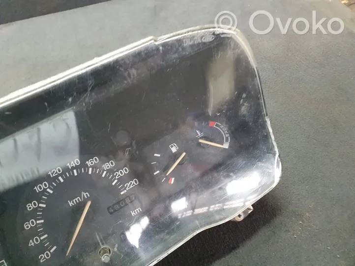 Ford Escort Speedometer (instrument cluster) 91AB10841AC