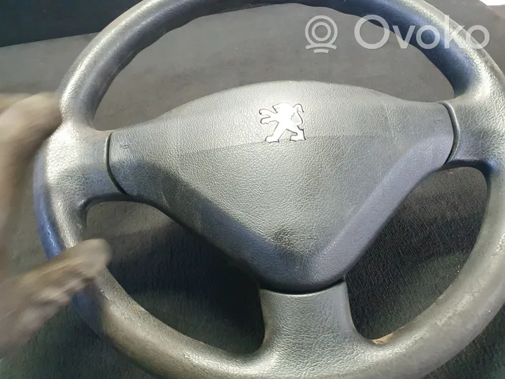 Peugeot 206+ Ohjauspyörä 