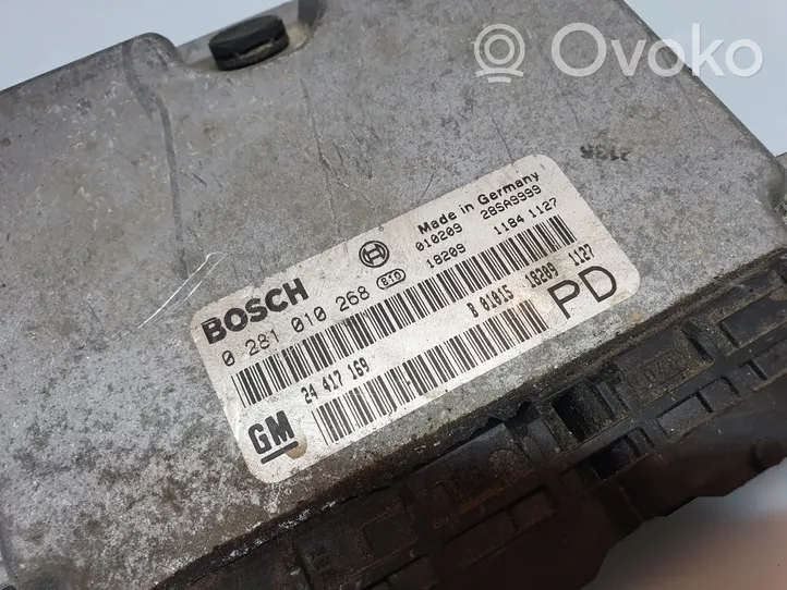 Opel Zafira A Variklio valdymo blokas 24417169