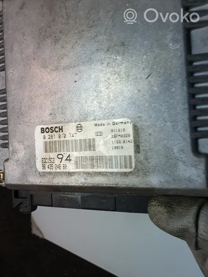 Peugeot 307 Dzinēja vadības bloks 9643524880