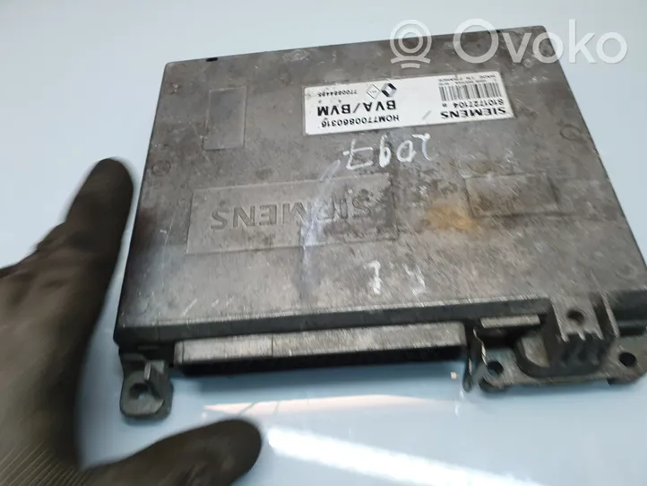 Renault Laguna I Calculateur moteur ECU S101727104B