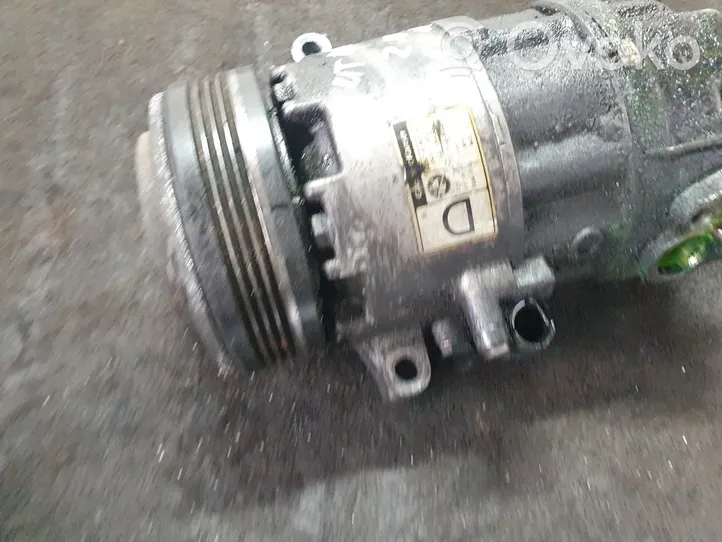 BMW 3 E46 Ilmastointilaitteen kompressorin pumppu (A/C) 64526905643