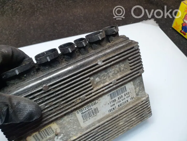 Renault 19 Dzinēja vadības bloks 7700850842