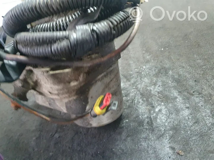 Opel Zafira A Power steering pump 