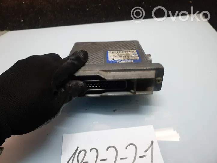 Volvo S40, V40 Calculateur moteur ECU HOM7700868321