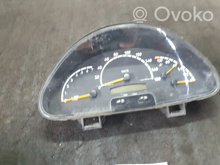 Mercedes-Benz Sprinter W901 W902 W903 W904 Tachimetro (quadro strumenti) A0014468521