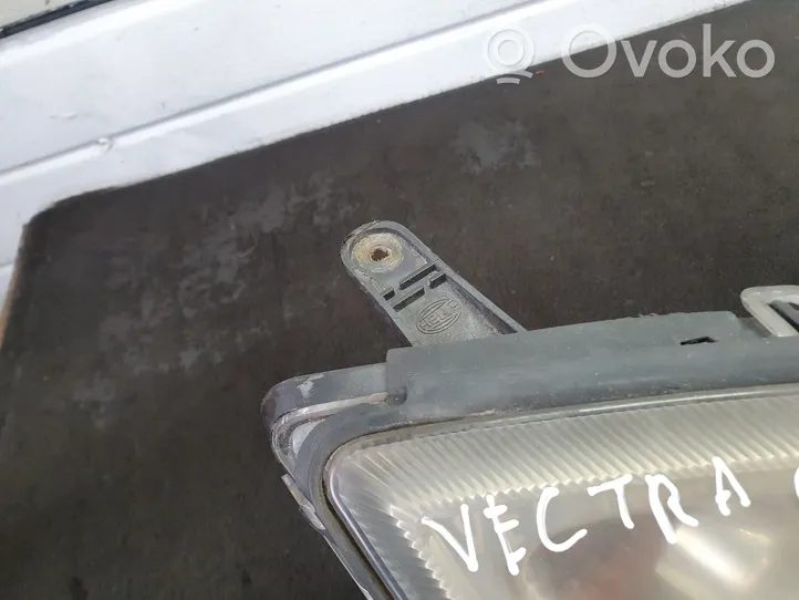 Opel Vectra C Lampa przednia 15588800