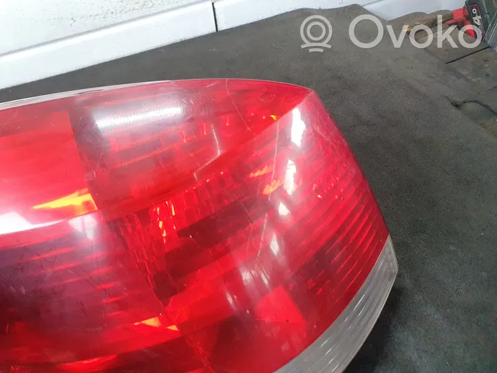 Opel Signum Задний фонарь в кузове 13159861