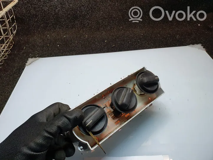 Opel Vectra B Panel klimatyzacji 36936A