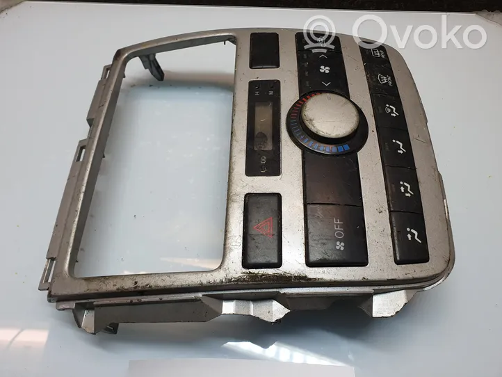 Toyota Avensis Verso Oro kondicionieriaus/ klimato/ pečiuko valdymo blokas (salone) 1464309616