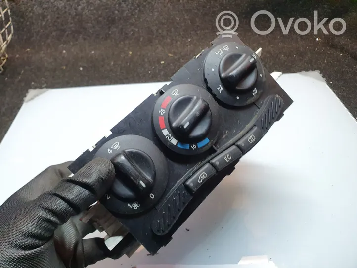 Mercedes-Benz A W168 Climate control unit 1688300485