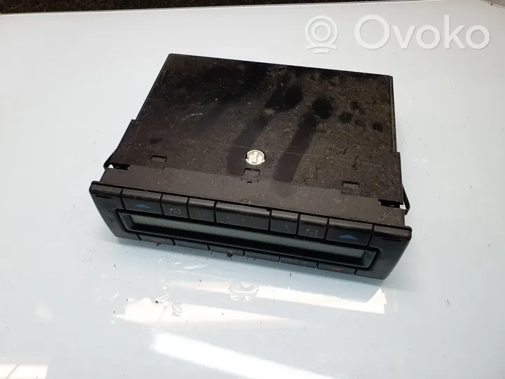 Mercedes-Benz E W210 Climate control unit 2108302285