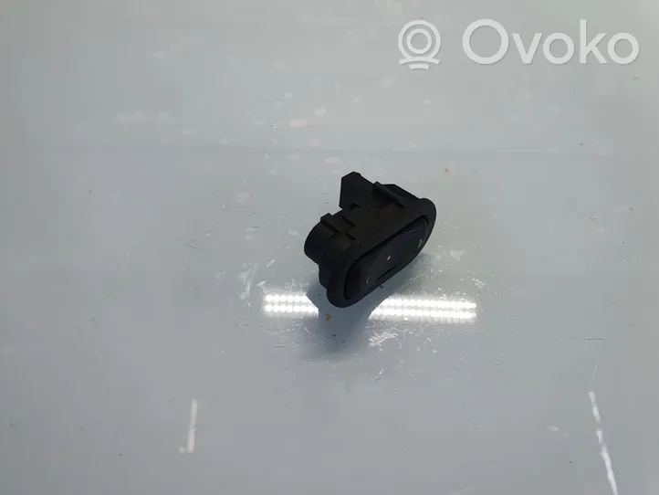 Opel Astra G Electric window control switch 90561388
