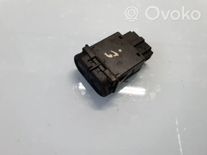 Volkswagen Sharan Windscreen/window heater switch 