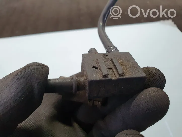 Audi A3 S3 8L Solenoidinis vožtuvas 