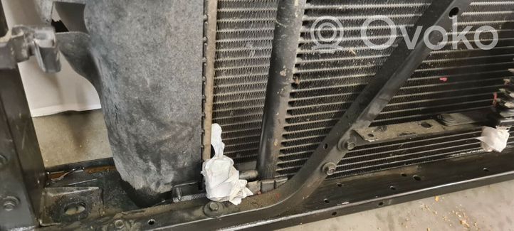 Chevrolet Suburban Set del radiatore 