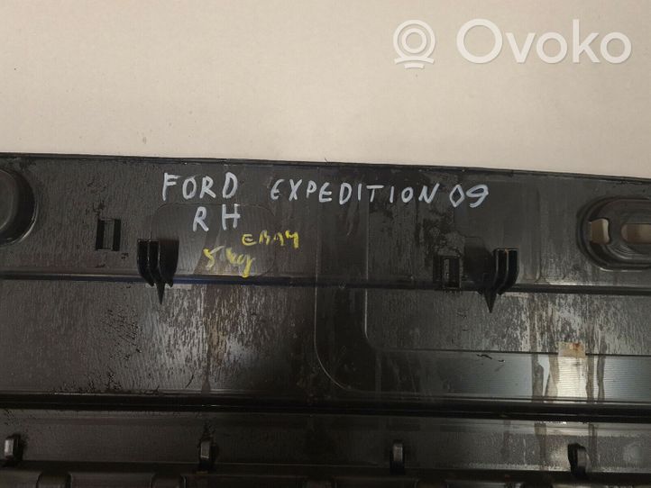 Ford Expedition Kita panelės detalė 7L1478044C72