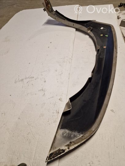 Cadillac Escalade Front arch trim 15209731