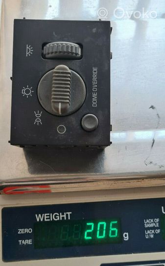 Chevrolet Silverado Light switch 15755595