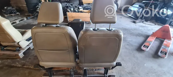 Dodge RAM Seat set 