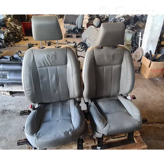 Dodge RAM Seat set 