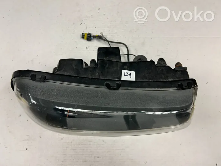 Chevrolet TrailBlazer Lampa przednia 40280748