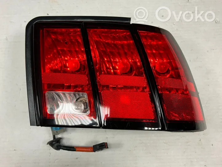 Ford Mustang IV Rear/tail lights XR33-13B504