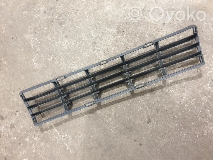 Volvo S40 Front bumper lower grill 30657006