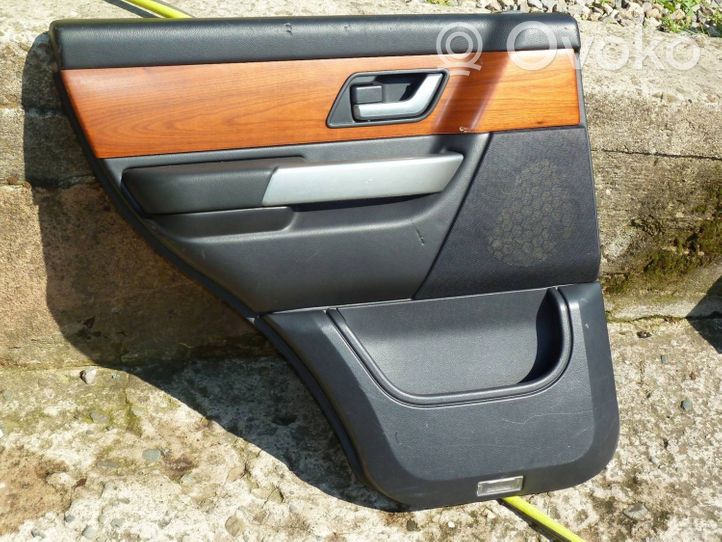 Land Rover Range Rover Sport L320 Boczek / Tapicerka drzwi tylnych 