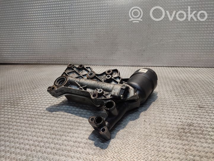 Mercedes-Benz Sprinter W906 Support de filtre à huile A6511800665