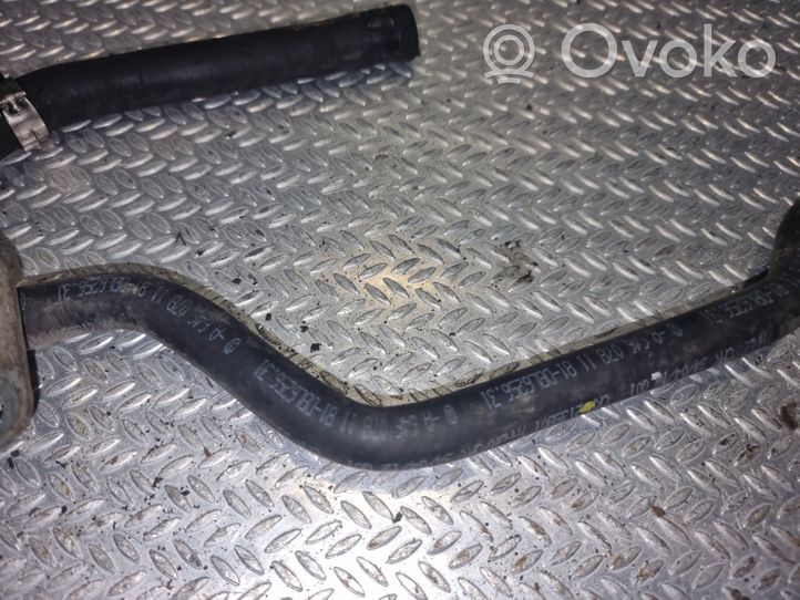 Mercedes-Benz Vito Viano W639 Linea/tubo flessibile di ritorno del carburante A64607811