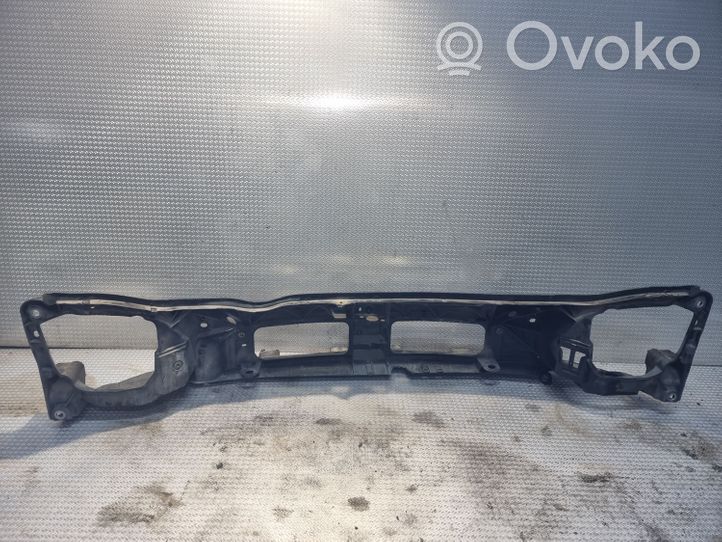 Opel Vivaro Pannello di supporto del radiatore 8200259215