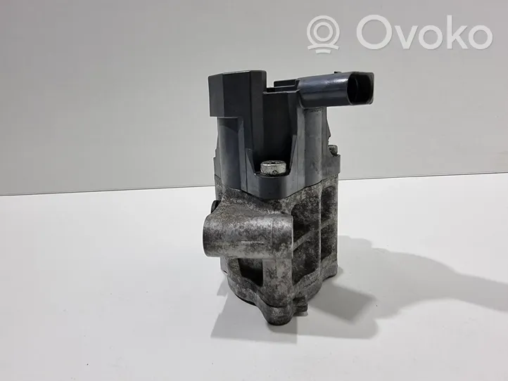Volvo V60 Oil pump 31325625