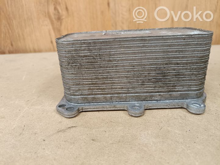 Mercedes-Benz C AMG W205 Dzinēja eļļas radiators A1331880001