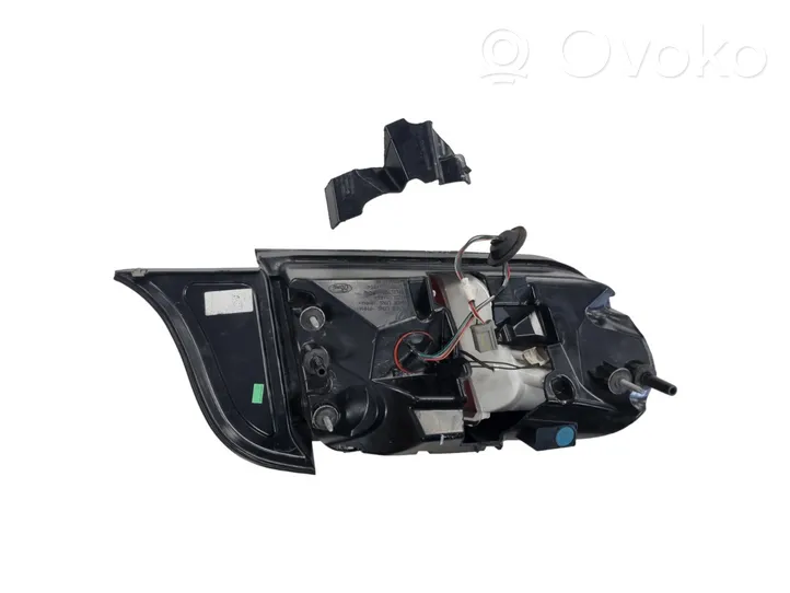 Ford Mustang VI Lampa tylna FR3B17D743B