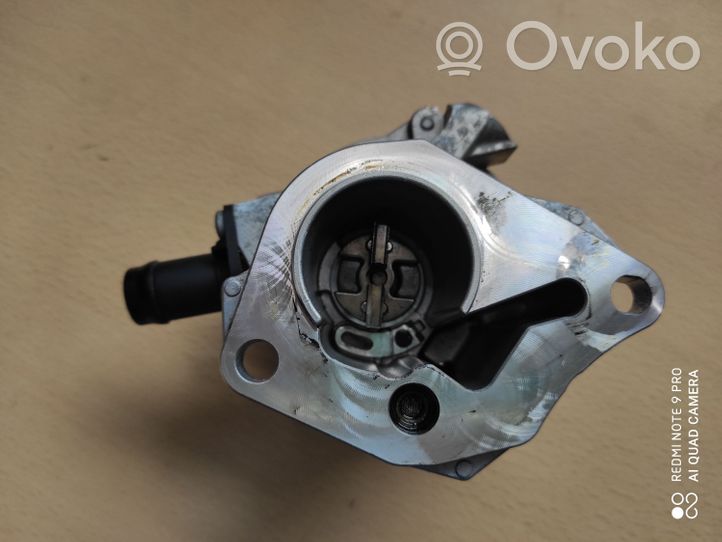 Dacia Duster Vacuum pump 8201005306B