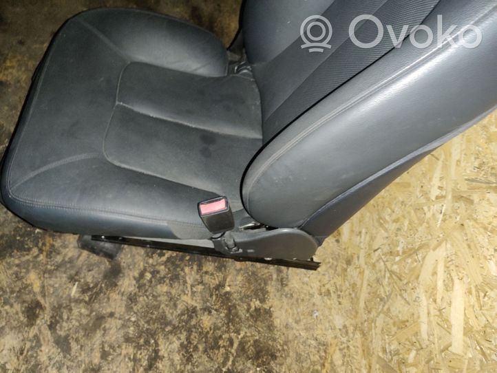 Mercedes-Benz CL C215 Fotel przedni pasażera A2159100622