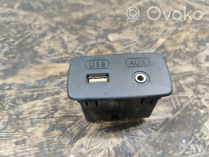 Subaru XV Connecteur/prise USB 