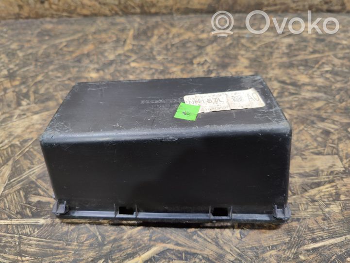 Honda Civic Dashboard storage box/compartment 1191233