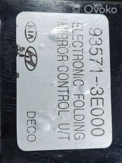 KIA Sorento Durų elektronikos valdymo blokas 935713E000