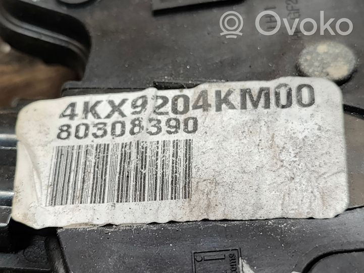 KIA Optima Zamek drzwi przednich 813114C010