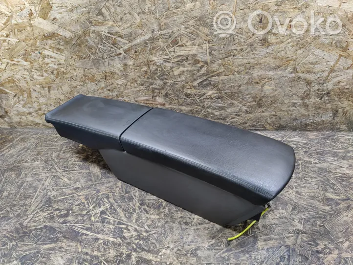 Mercedes-Benz SL AMG R230 Armrest A2306800050