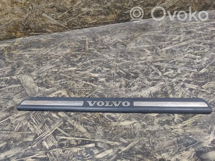 Volvo S40 Copertura del rivestimento del sottoporta anteriore 8659960