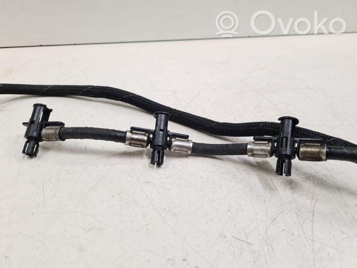 Audi A6 S6 C6 4F Fuel return line/hose 2136300