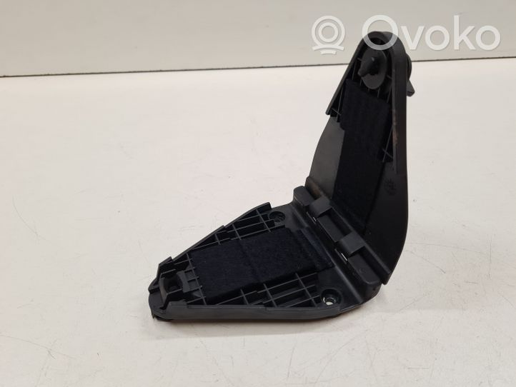 Volkswagen PASSAT B5.5 Staffa supporto del triangolo d’emergenza 4B5860285D