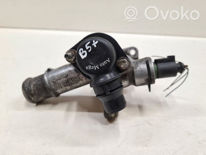 Volkswagen PASSAT B5.5 Termostato/alloggiamento del termostato 038121133A