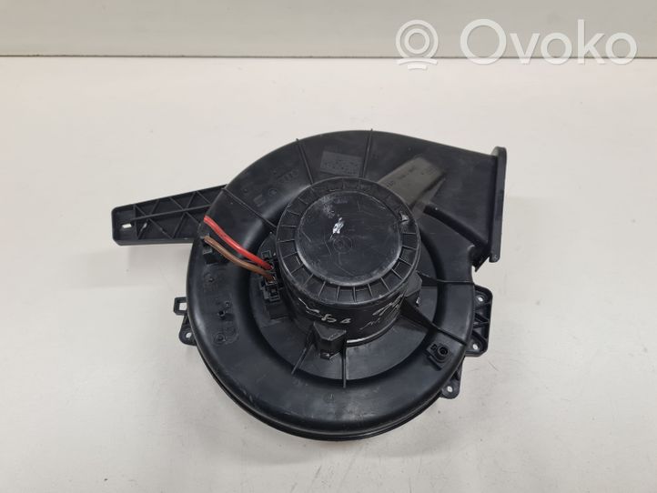 Volkswagen Polo V 6R Ventola riscaldamento/ventilatore abitacolo 6Q1820015H